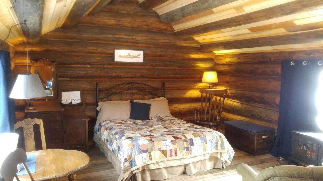 Wolfwood Guest Ranch Villa Clearwater Ngoại thất bức ảnh